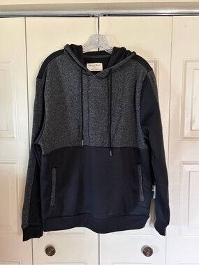 Smith & Mills Hoodie Men’s NWT Streetwear Skater Fleece Relaxed Outdoor Sz. L